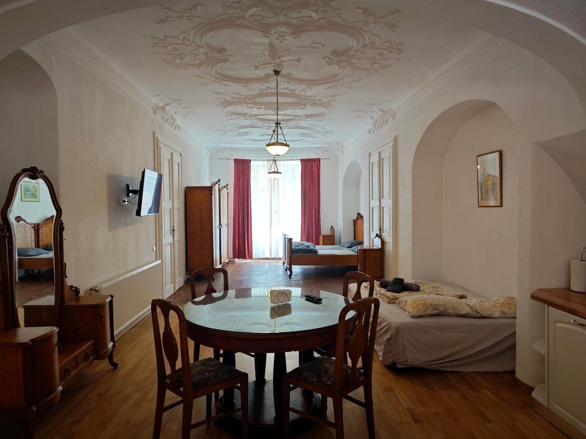 Clasic Studio Central Braşov Eksteriør bilde